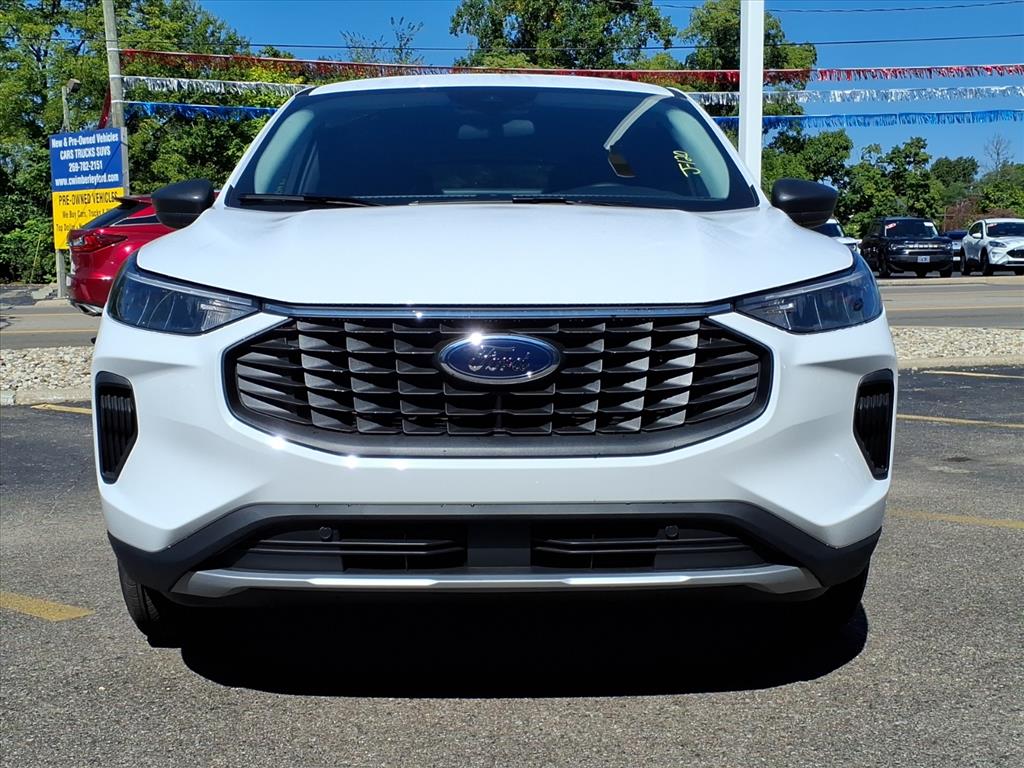 2025 Ford Escape Active photo 2