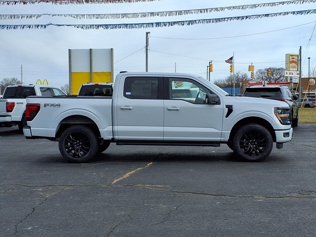 2025 Ford F-150 XLT photo 2