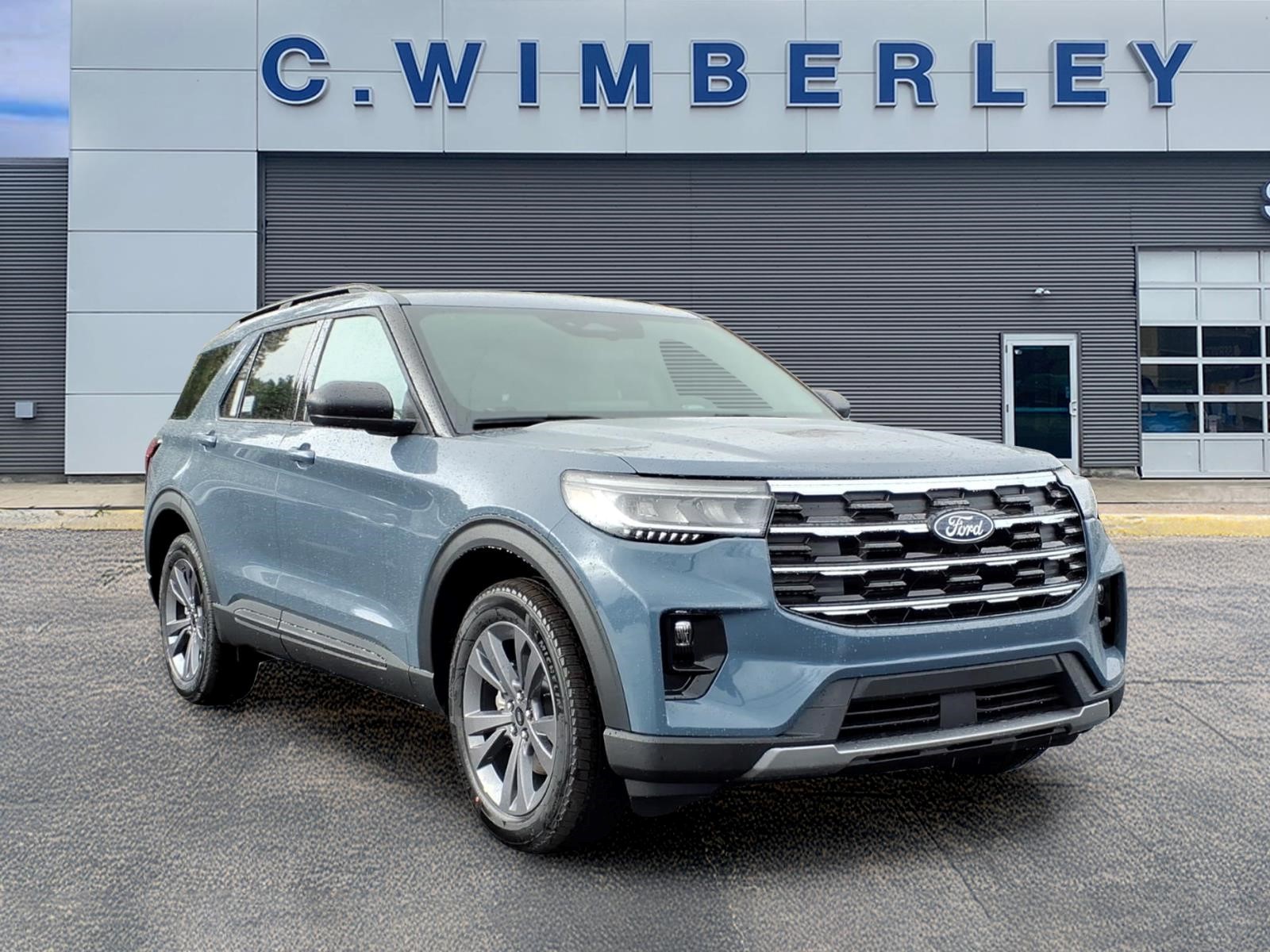 2027 Ford Explorer Active AWD Active  SUV