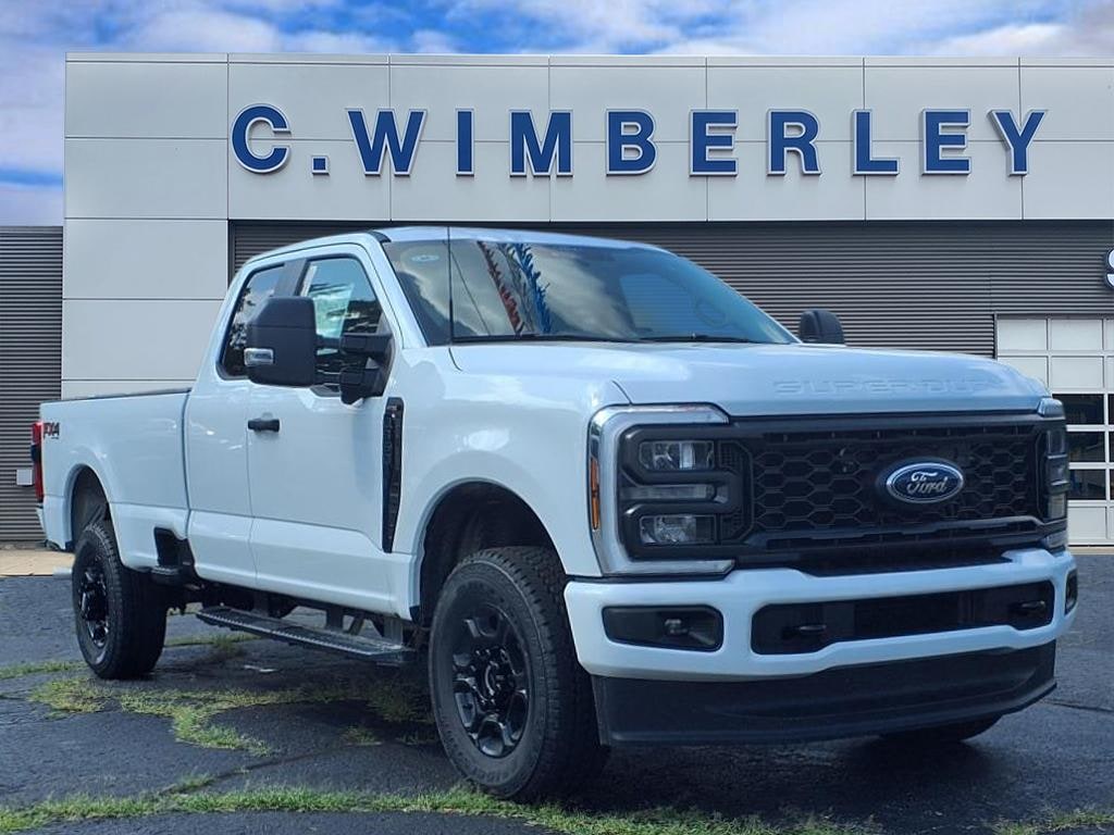 New 2025 Ford F-350 Super Duty XL 4x4 XL SuperCab 8 ft. LB SRW Pickup