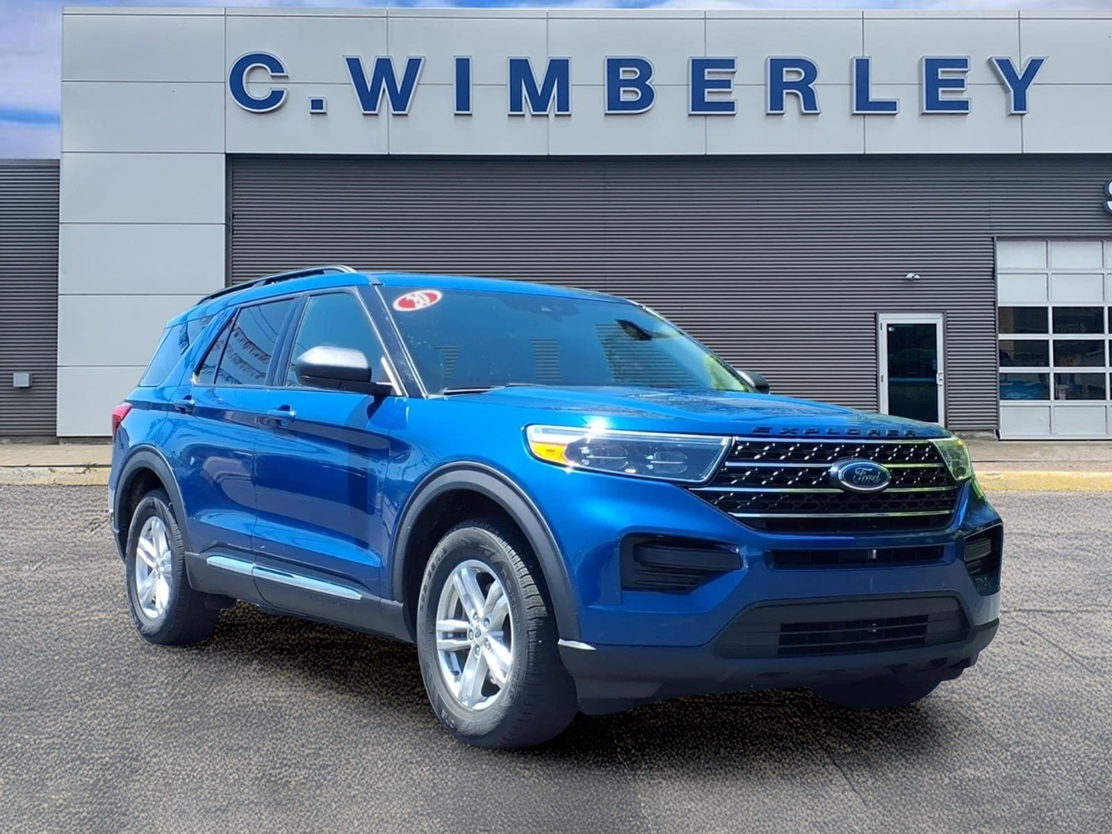 2020 Ford Explorer XLT 4WD's photo