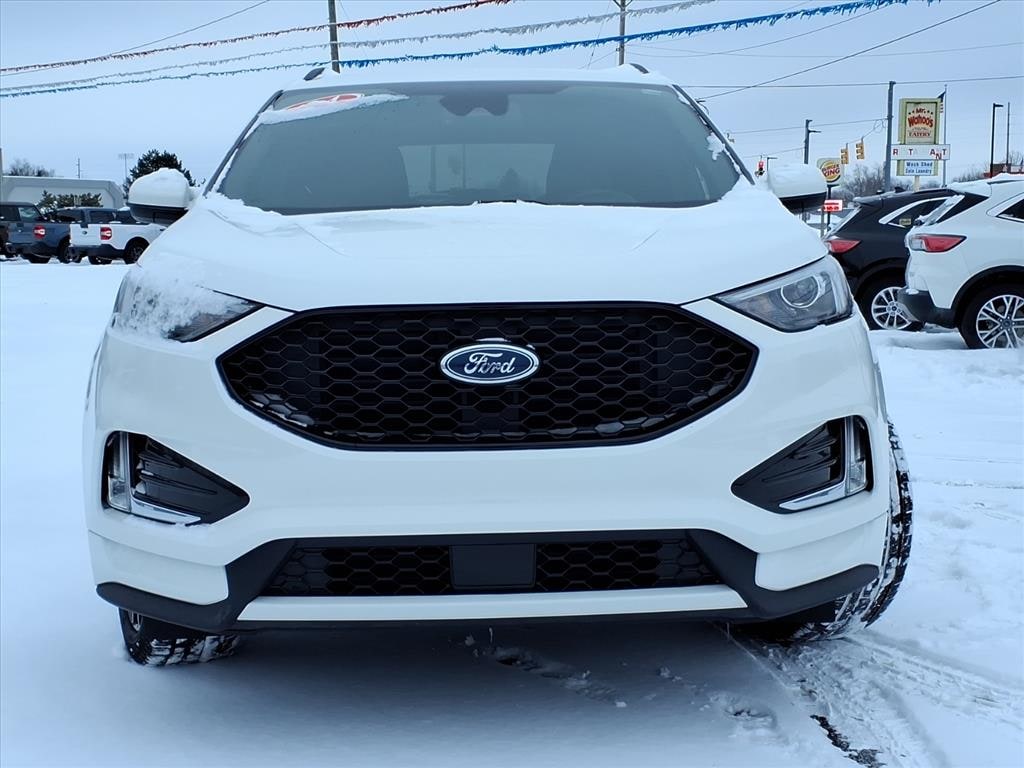 Certified 2024 Ford Edge Crossover