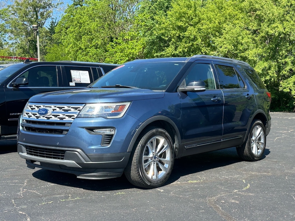 Used 2018 Ford Explorer XLT AWD XLT SUV