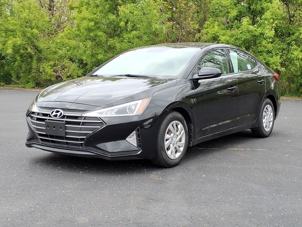 Used 2019 Hyundai Elantra SE SE Sedan 6A