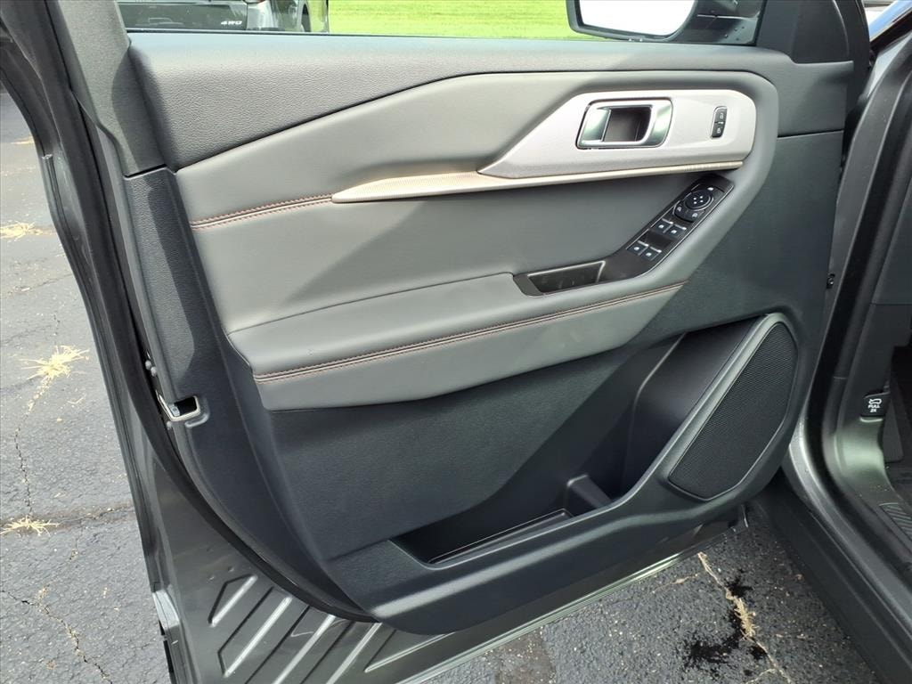 New 2025 Ford Explorer Active AWD Active SUV