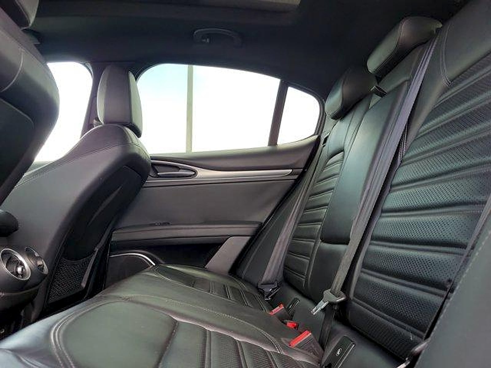 2018 Alfa Romeo Stelvio Ti Sport - Photo 12