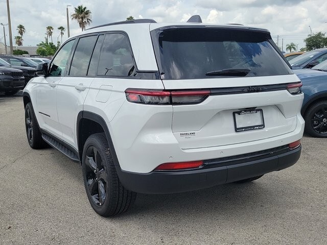 2024 Jeep Grand Cherokee Altitude X photo 4