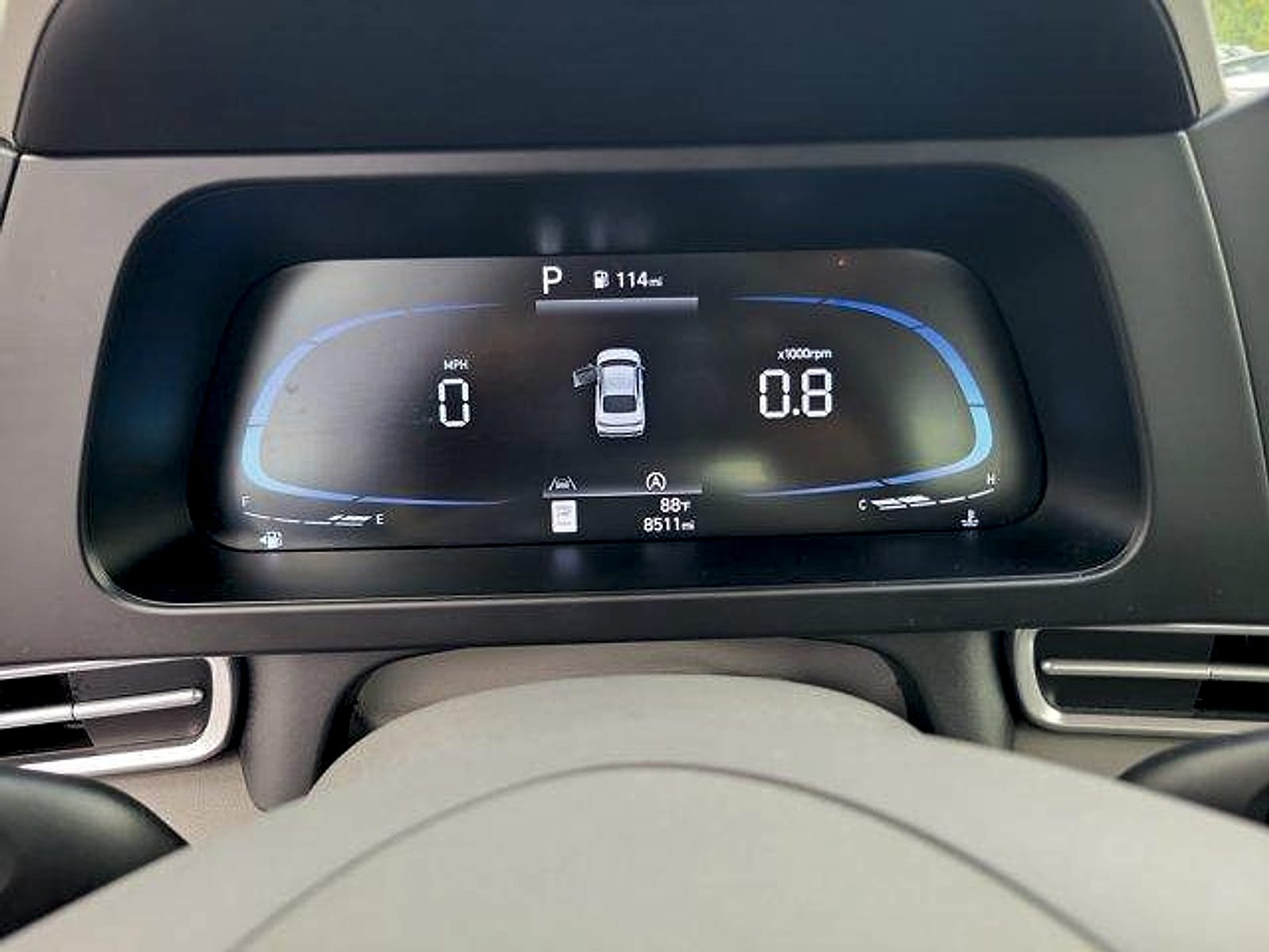 2025 Hyundai Elantra SE - Photo 24
