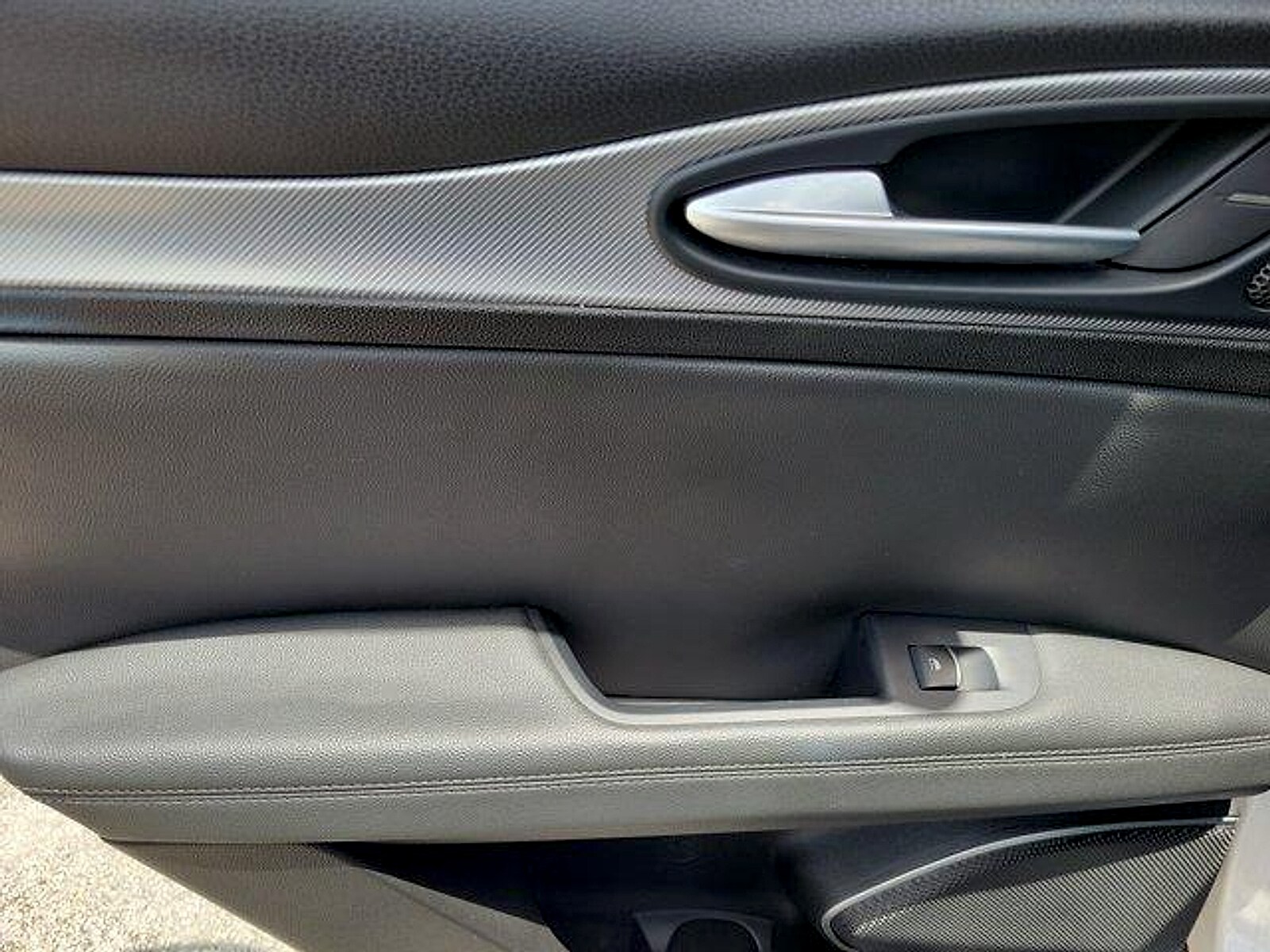 2018 Alfa Romeo Stelvio Ti Sport - Photo 18