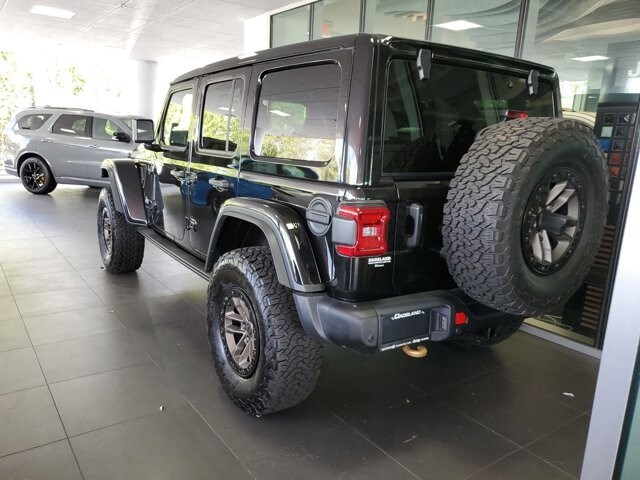 2024 Jeep Wrangler Rubicon 392 photo 4