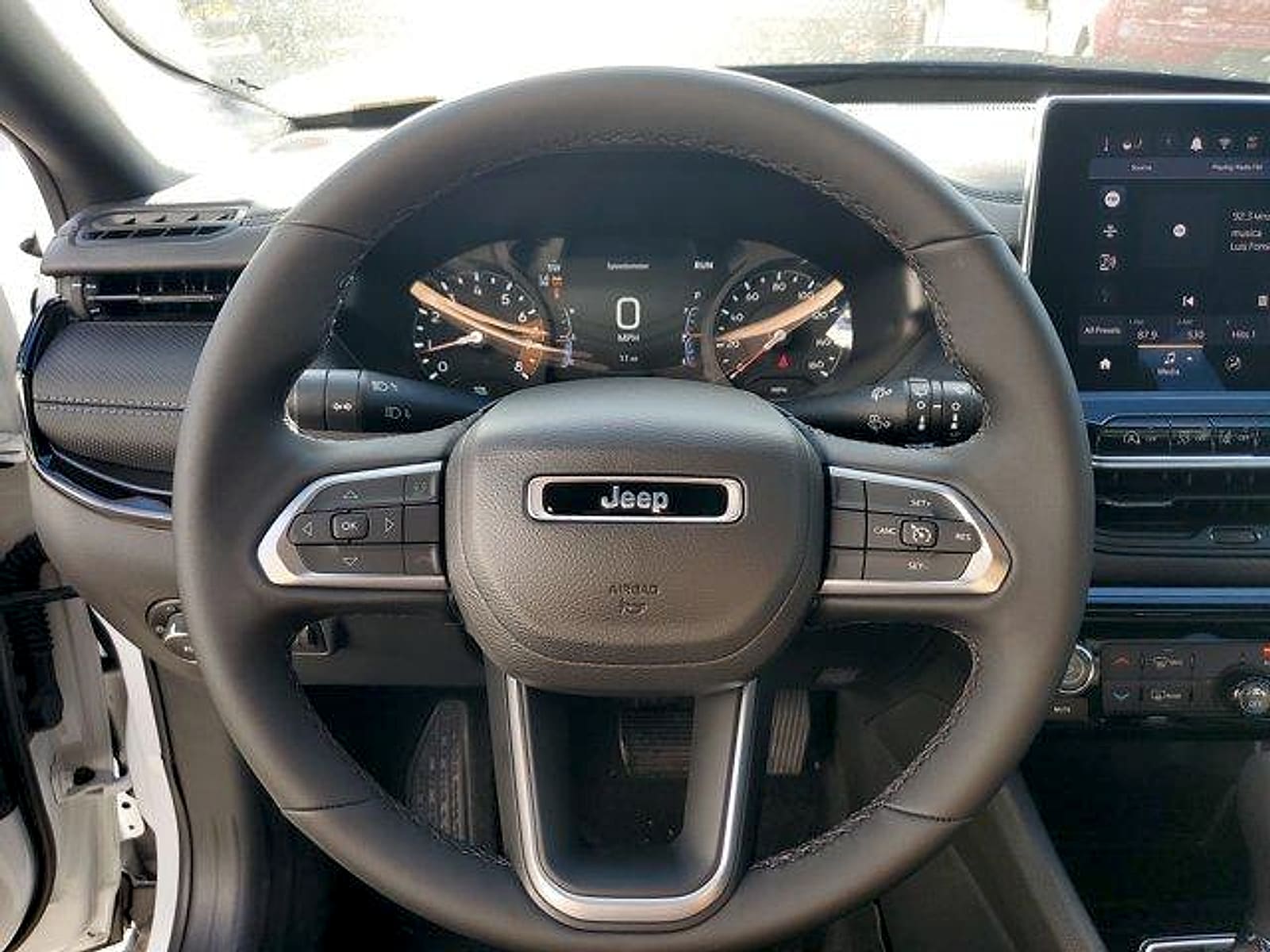 2026 Jeep Compass Latitude Altitude - Photo 14