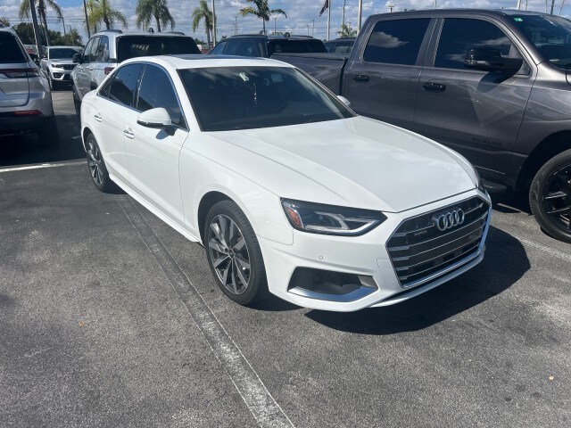 2022 Audi A4 Quattro Premium photo 2