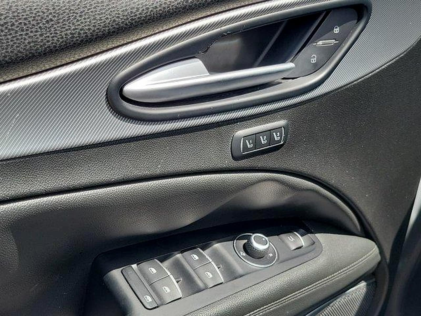 2018 Alfa Romeo Stelvio Ti Sport - Photo 20