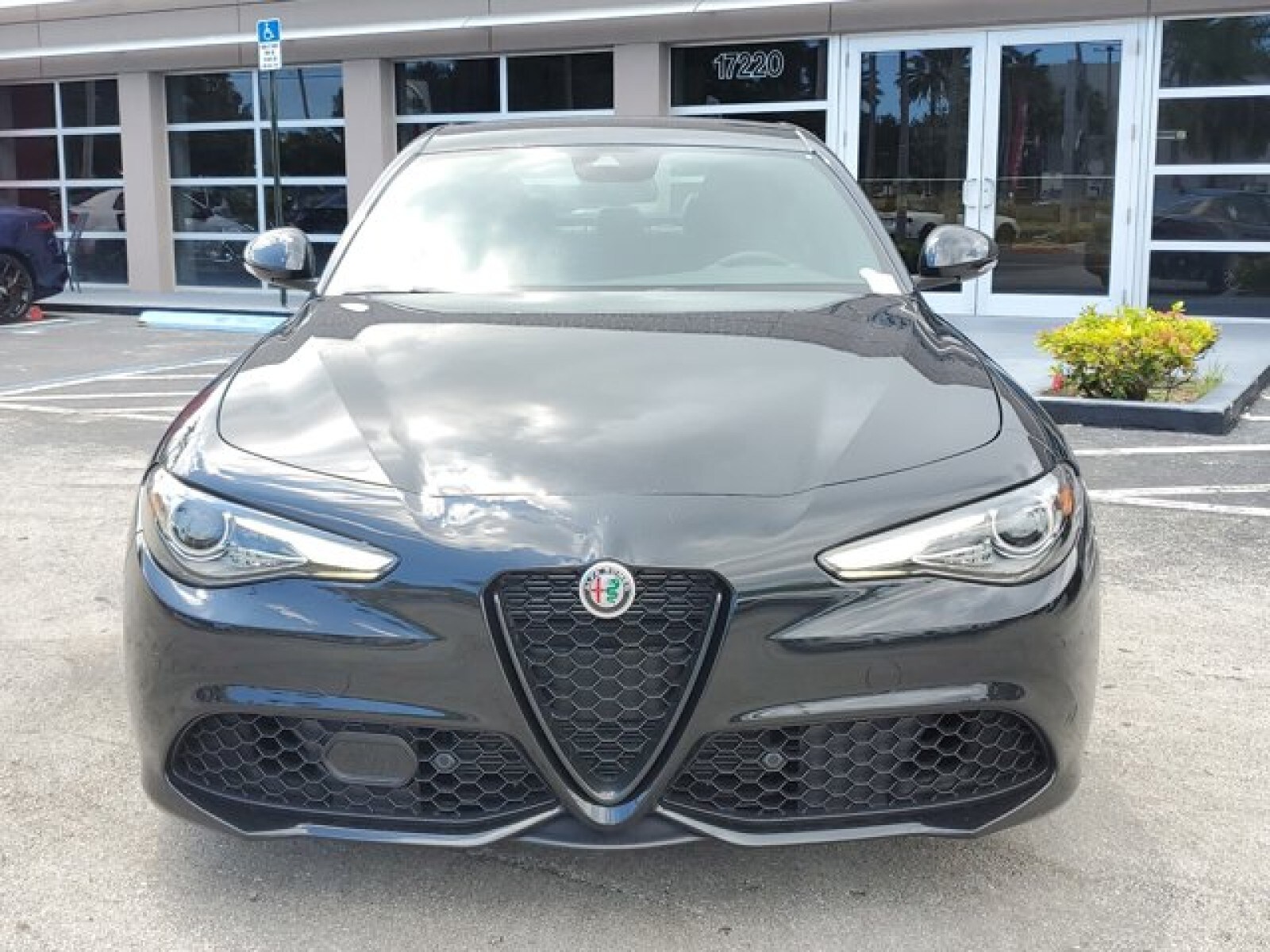 2023 Alfa Romeo Giulia SPRINT photo 2
