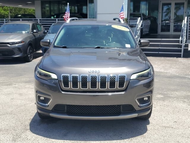 2019 Jeep Cherokee Limited photo 2