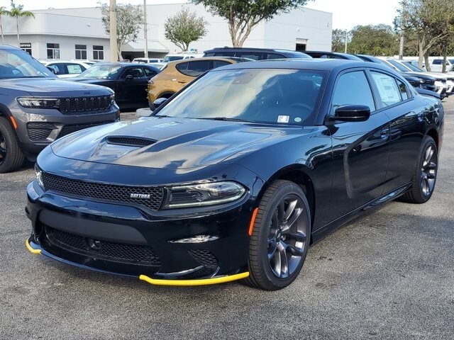 2023 Dodge Charger R/T photo 2