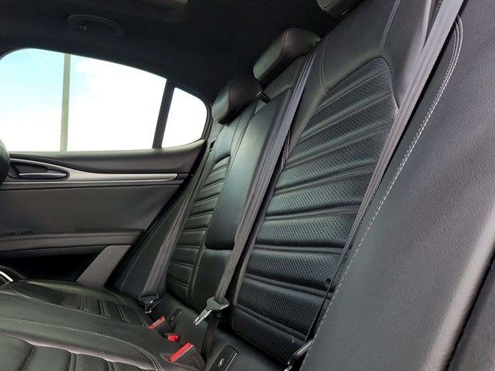 2018 Alfa Romeo Stelvio Ti Sport - Photo 11