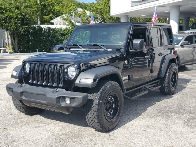 2021 Jeep Wrangler Unlimited Anniversary Edition photo 2
