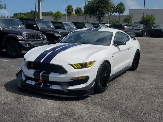 2020 Ford Mustang Shelby GT350 photo 3
