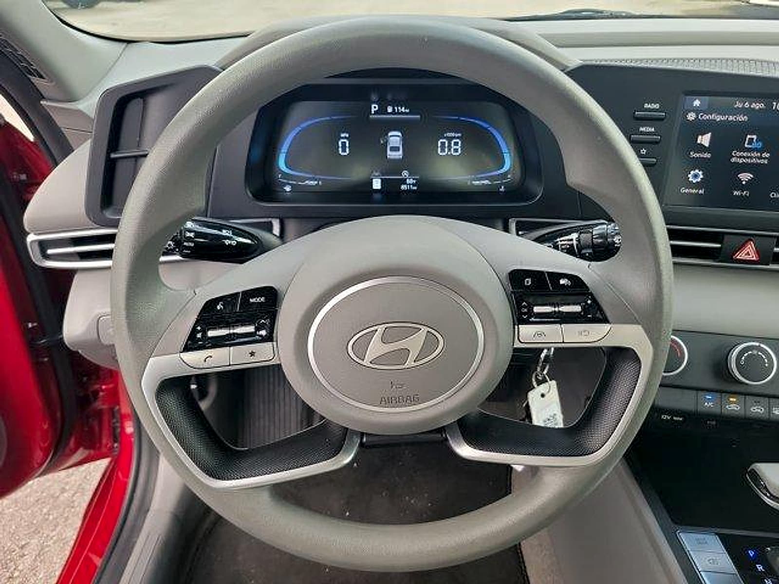 2025 Hyundai Elantra SE - Photo 25