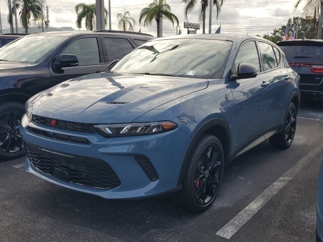 2024 Dodge Hornet GT Plus photo 2