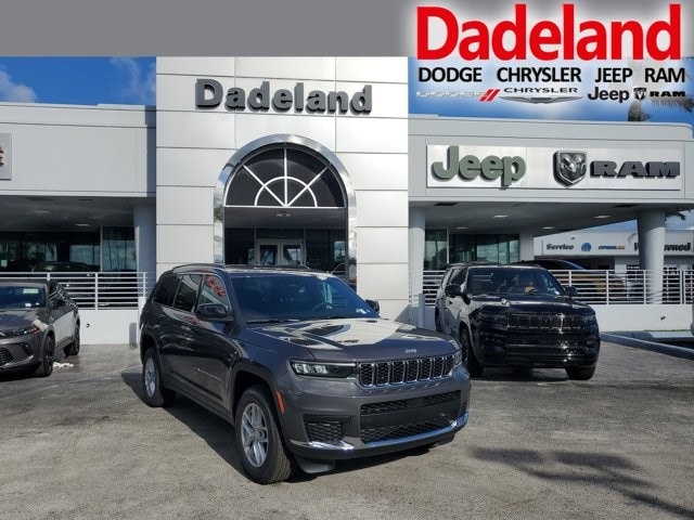 2025 Jeep Grand Cherokee L Laredo's photo