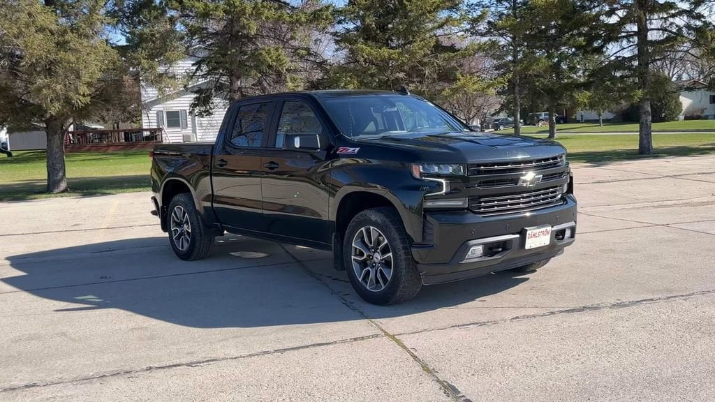Used 2021 Chevrolet Silverado 1500 RST with VIN 3GCUYEED4MG177798 for sale in Oslo, Minnesota
