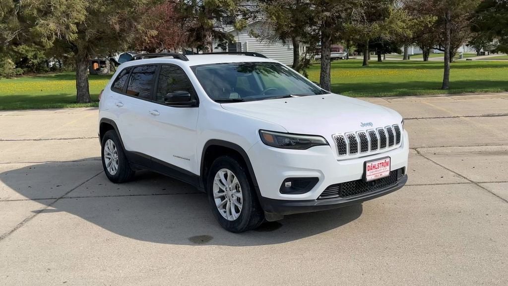 Used 2022 Jeep Cherokee Latitude Lux with VIN 1C4PJMMN1ND539591 for sale in Oslo, Minnesota