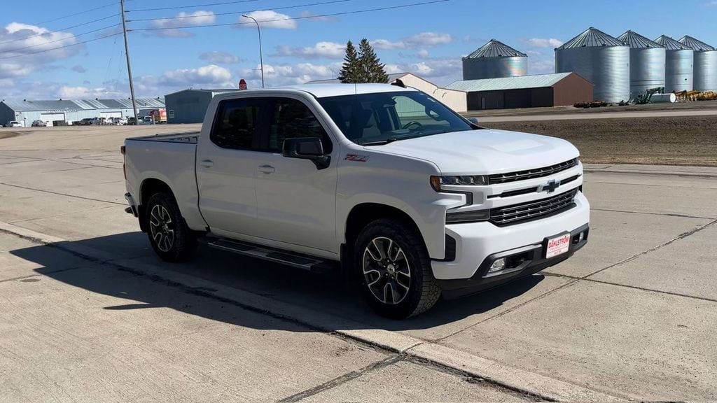 Used 2019 Chevrolet Silverado 1500 RST with VIN 3GCUYEED3KG188224 for sale in Oslo, Minnesota