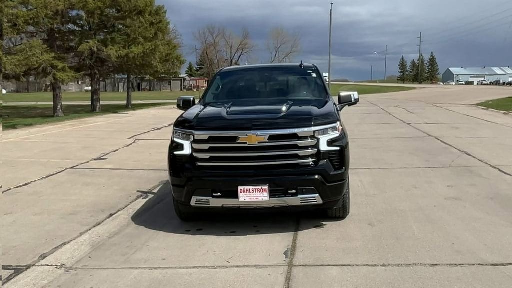 Used 2025 Chevrolet Silverado 1500 High Country Truck