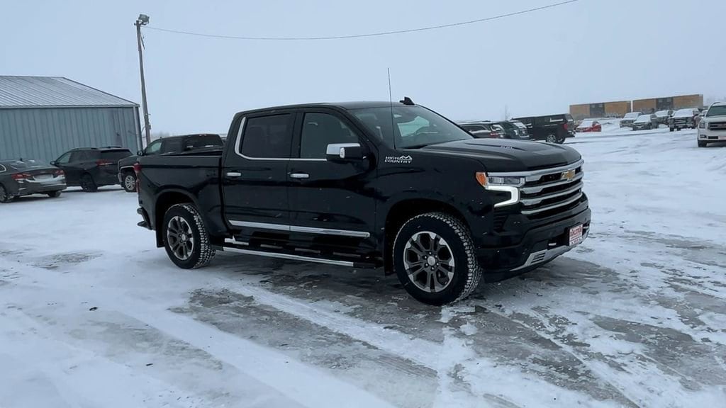 Used 2025 Chevrolet Silverado 1500 High Country with VIN 3GCUKJEL5SG143013 for sale in Oslo, Minnesota