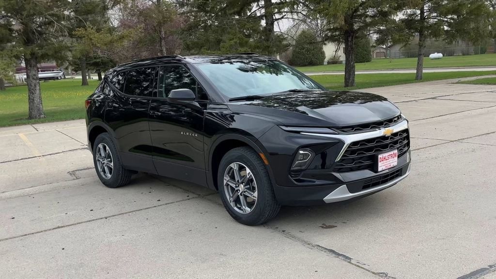 Used 2023 Chevrolet Blazer 2LT with VIN 3GNKBHR49PS121823 for sale in Oslo, Minnesota