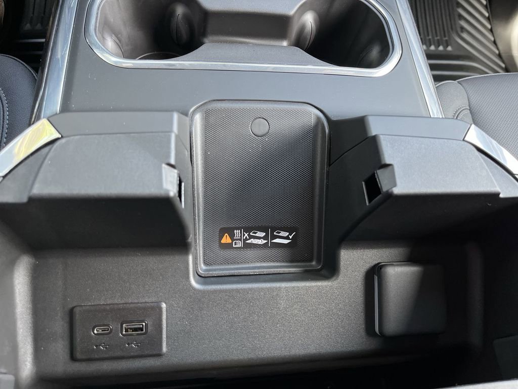 2026 Chevrolet Silverado 3500 HD LTZ - Photo 20