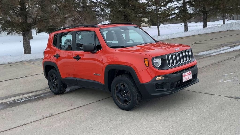 Used 2018 Jeep Renegade Sport with VIN ZACCJBAB9JPJ57721 for sale in Oslo, MN