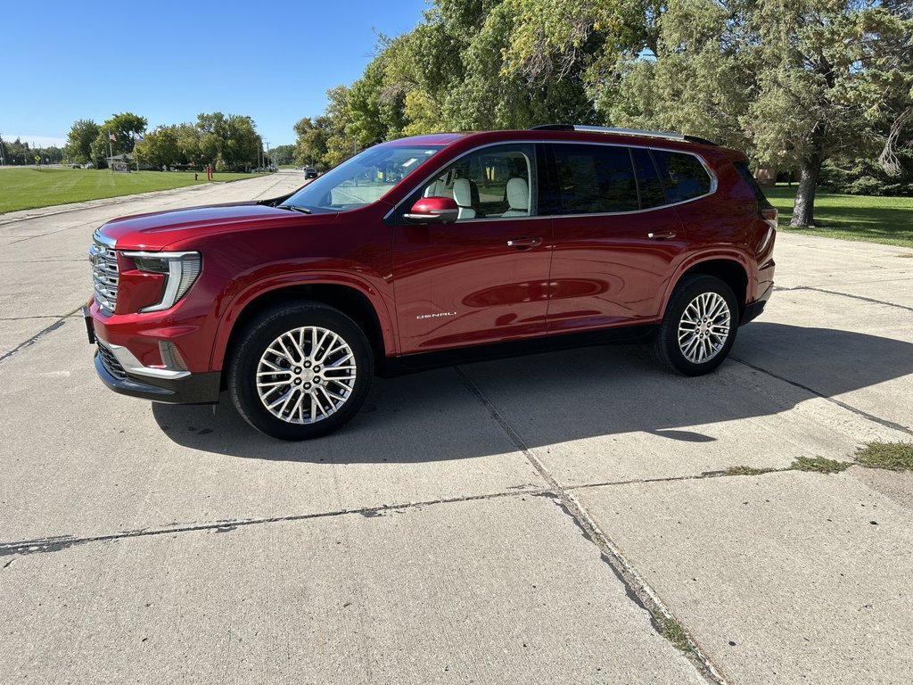 Used 2025 GMC Acadia Denali SUV