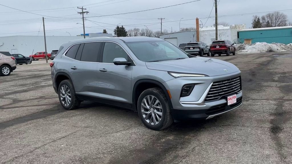 2025 Buick Enclave Preferred AWD's photo
