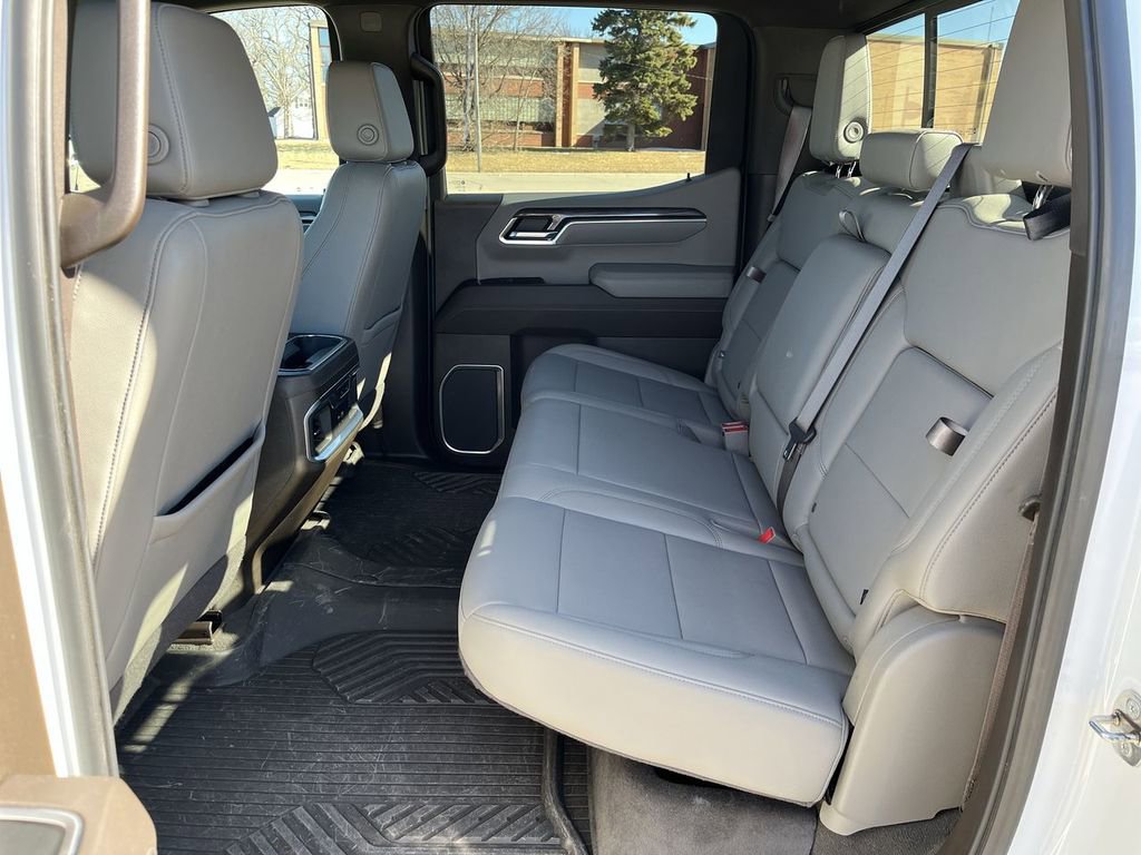2022 Chevrolet Silverado 1500 LTZ - Photo 26