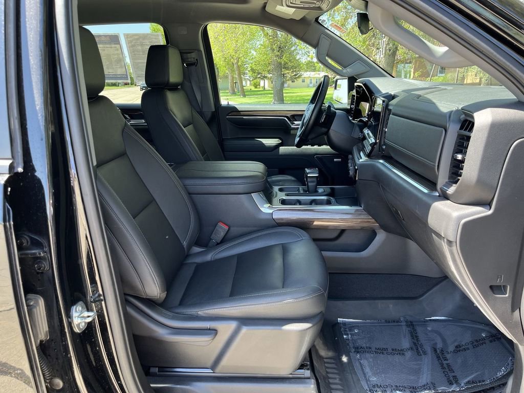 2023 Chevrolet Silverado 1500 RST - Photo 23
