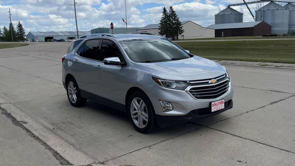 Used 2019 Chevrolet Equinox Premier with VIN 2GNAXYEX8K6291093 for sale in Oslo, Minnesota