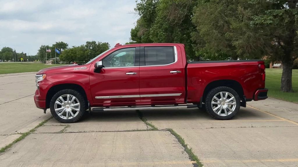 2023 Chevrolet Silverado 1500 High Country - Photo 5