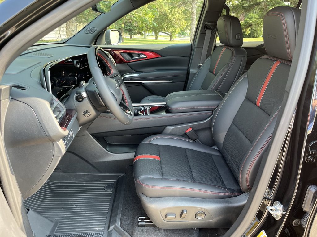2026 Chevrolet Traverse RS - Photo 11