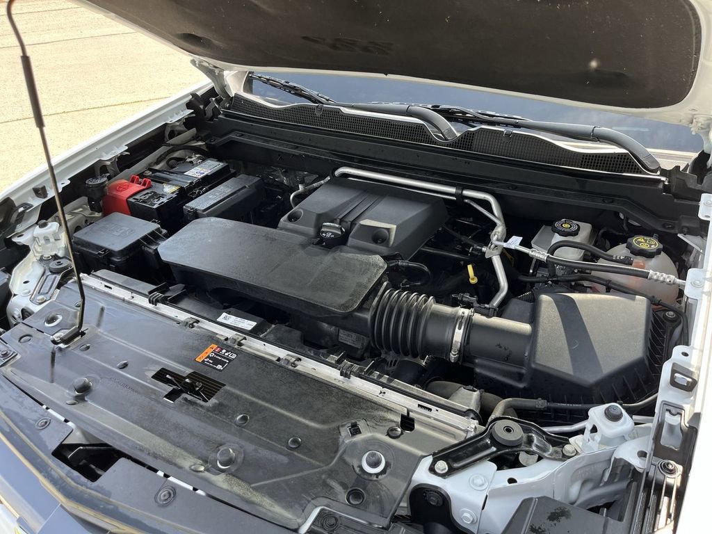 2023 Chevrolet Colorado LT - Photo 24