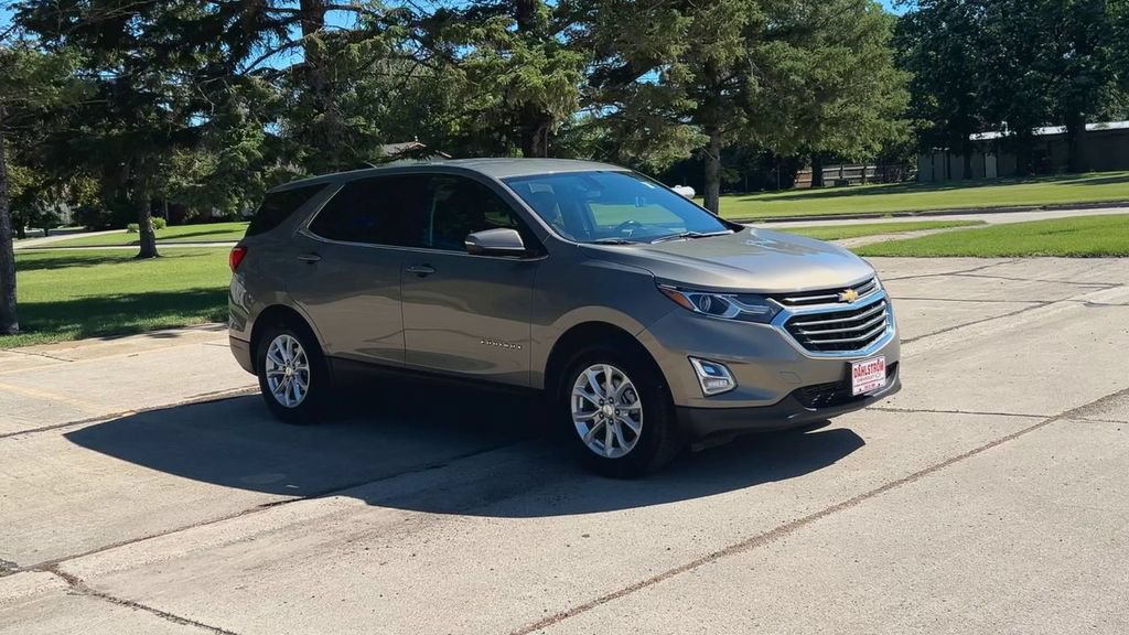Used 2018 Chevrolet Equinox LT with VIN 3GNAXSEV3JS577560 for sale in Oslo, Minnesota