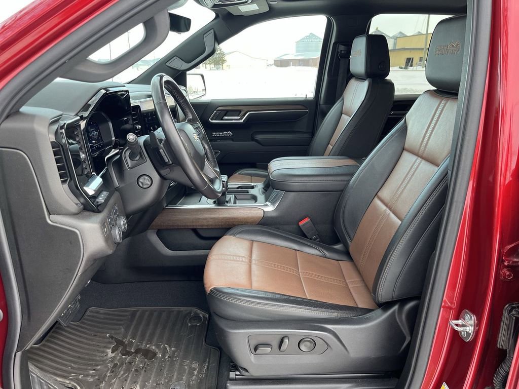 2023 Chevrolet Silverado 1500 High Country - Photo 11