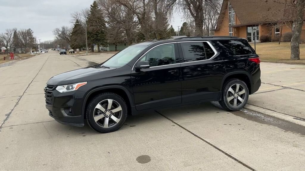 Used 2021 Chevrolet Traverse LT Leather SUV