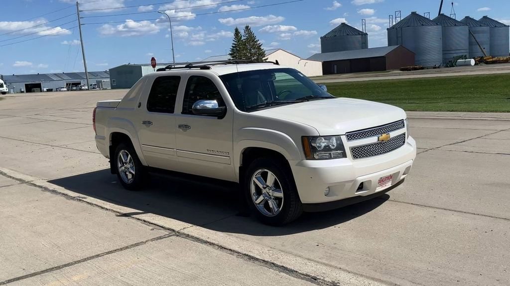 Used 2013 Chevrolet Avalanche LTZ with VIN 3GNTKGE78DG233686 for sale in Oslo, Minnesota