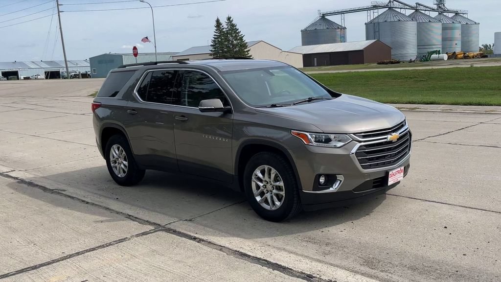 Used 2019 Chevrolet Traverse 1LT with VIN 1GNEVGKW5KJ201947 for sale in Oslo, Minnesota