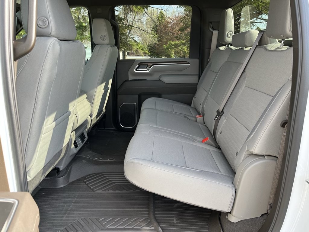 2026 Chevrolet Silverado 3500HD LT - Photo 20