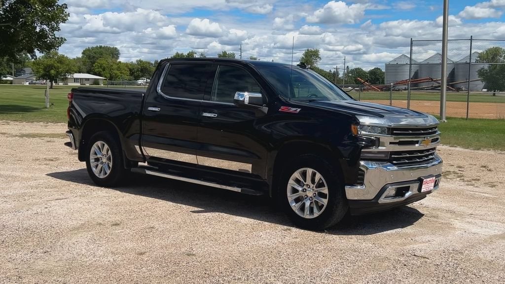 Used 2021 Chevrolet Silverado 1500 LTZ with VIN 1GCUYGED8MZ165519 for sale in Oslo, Minnesota