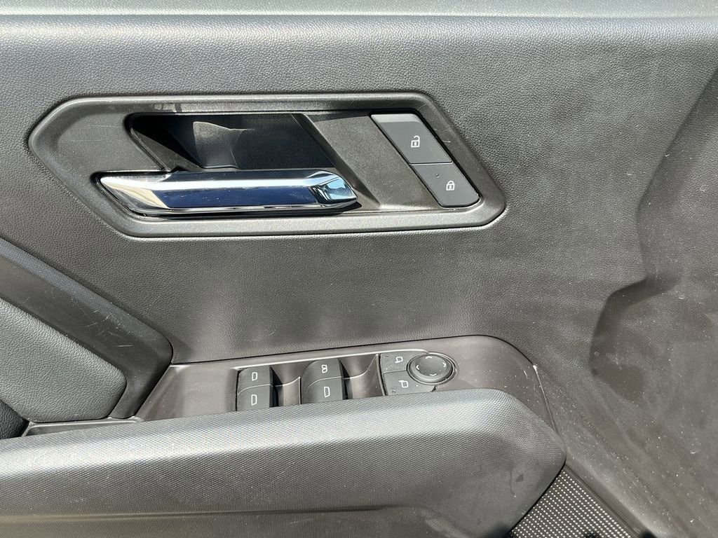 2023 Chevrolet Colorado LT - Photo 13